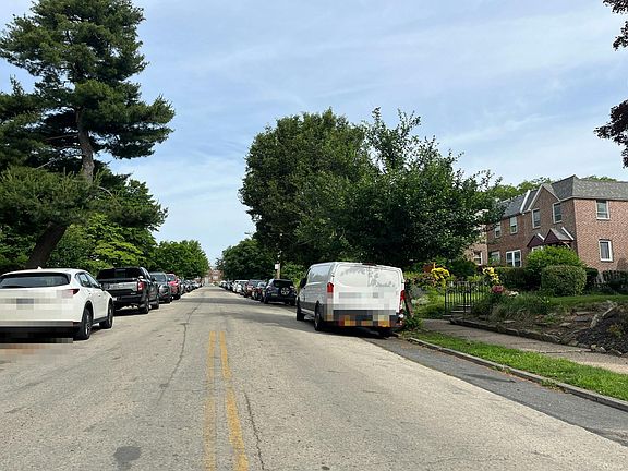 5th image of 5033 Schuyler St