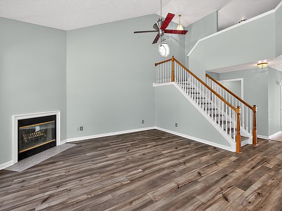 4th image of 2457 Prescott Ln