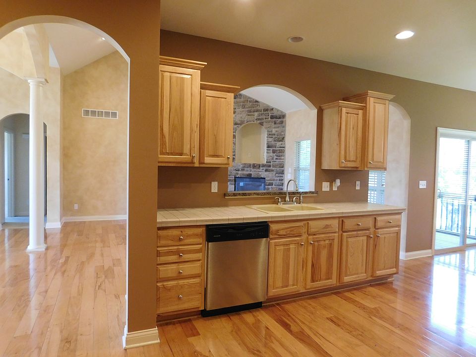 1st image of 2607 Stratford Chase Pkwy