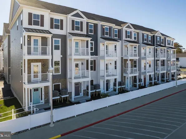 14302 Sinepuxent Ave Unit F, Ocean City, MD 21842