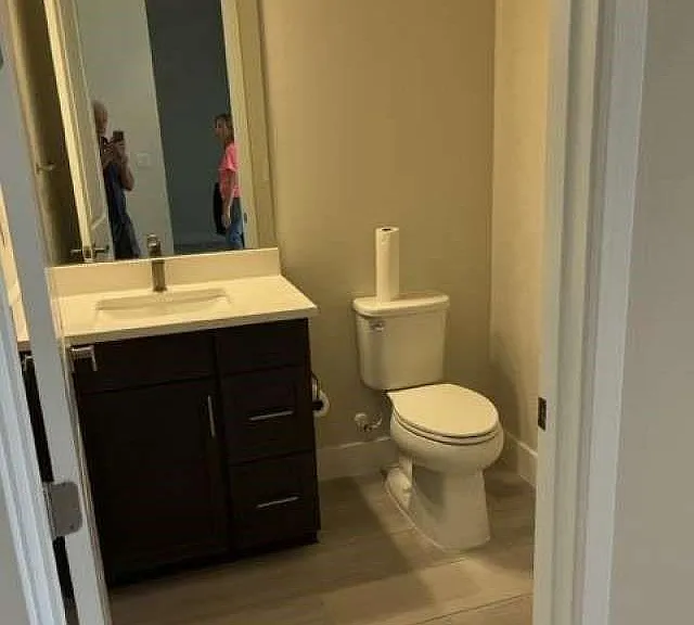 7813 Deer Lake Ct — Photo 10