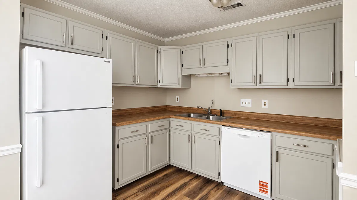 2 bed, 2.0 bath, 1150 sqft, $1,050 — Photo 4
