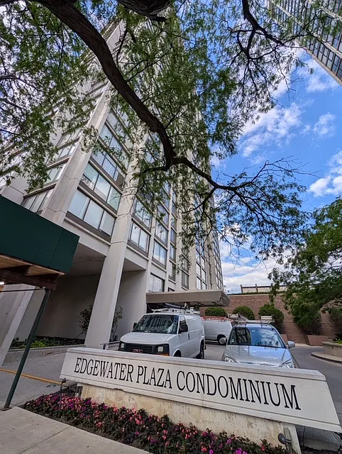 1 bed, 900 sqft, $1,990 — Photo 1