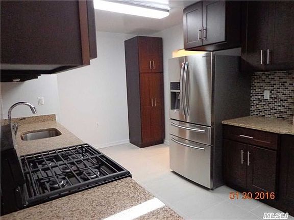 4th image of 3840 206th St