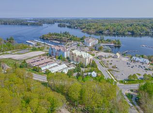 130 Steamship Bay Rd #605, Gravenhurst, ON P1P1Z9