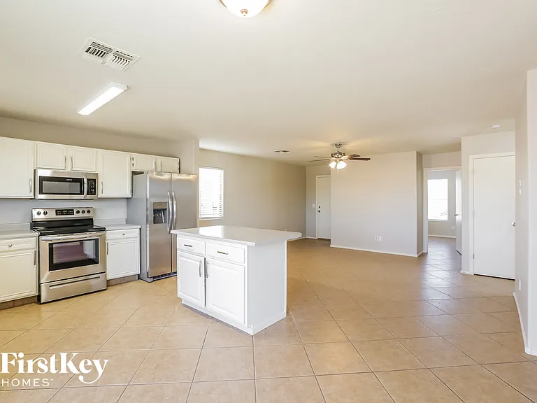 21286 N Duncan Dr — Photo 7