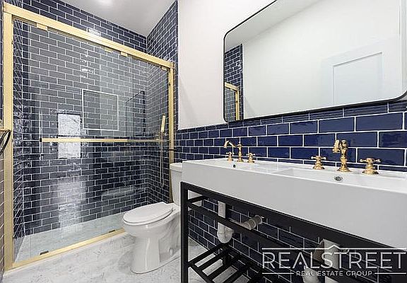 4th image of 51 Rockaway Ave #1F