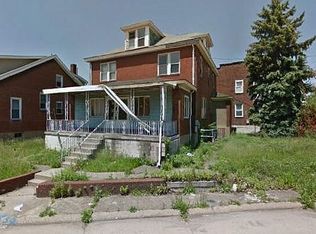 237-239 Waddell Ave, Clairton, PA 15025