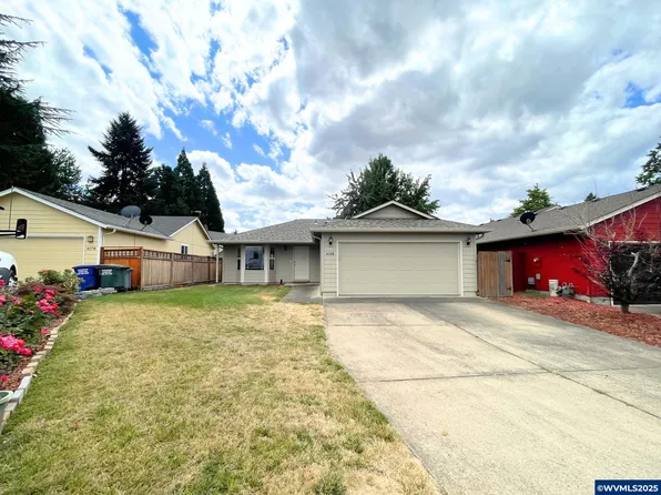 4168 April St NE, Salem, OR 97301