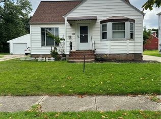 841 E 236th St, Euclid, OH 44123