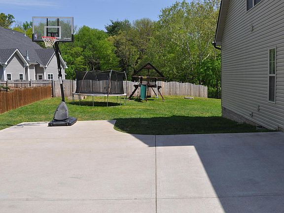 3rd image of 5127 Jade Pasture Ln