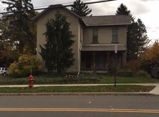 116 Maple Ave, Chardon, OH 44024