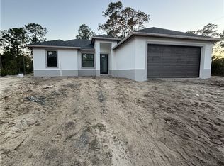 3900 E 10th St, Lehigh Acres, FL 33972