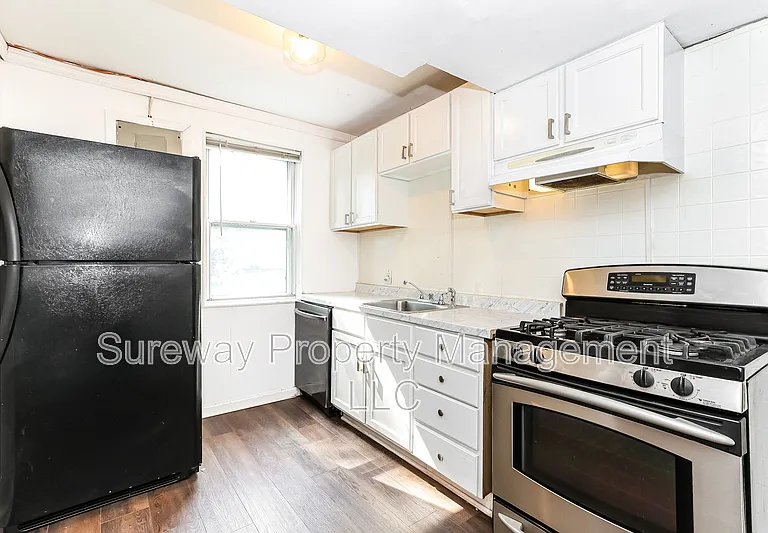 739 Pennsylvania Ave — Photo 5
