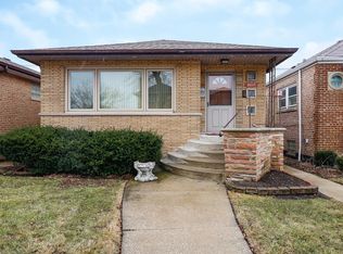 6015 W 55th St, Chicago, IL 60638