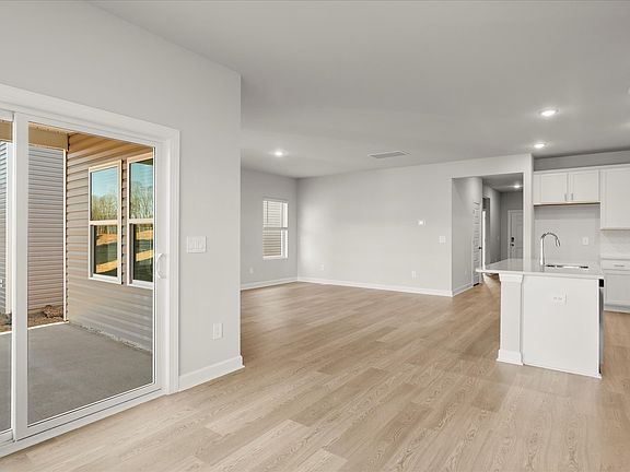 Welcome to the Chandler floorplan at The Farm at Wells Creek - Signature Collection.