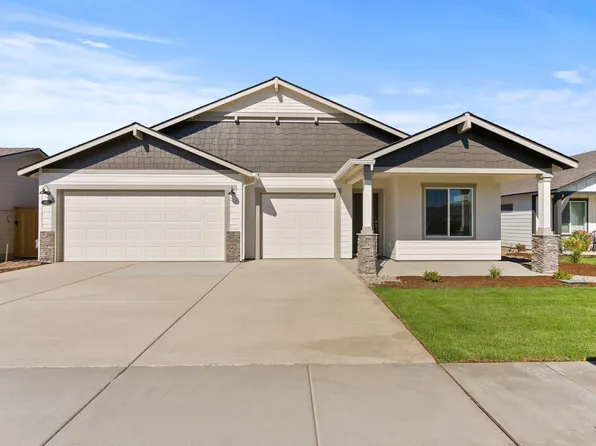 3421 NW 12th St #41, Redmond, OR 97756