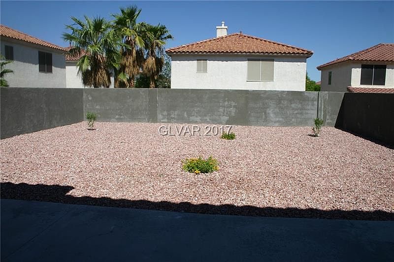 1st image of 953 Plantain Lily Ave