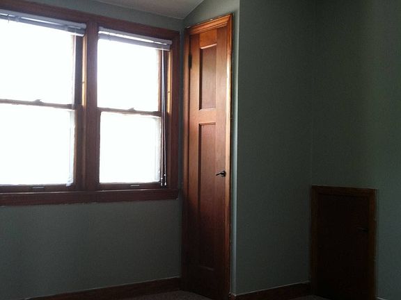 3rd image of 242 Edgewood Ln #A