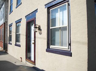 12 W Locust St, Mechanicsburg, PA