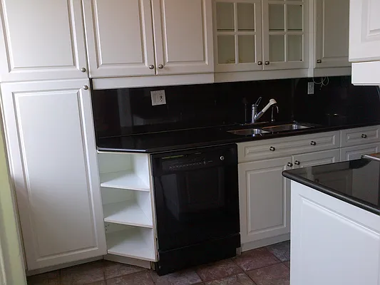 Rented by Rita S Citrin, LREB | media 57