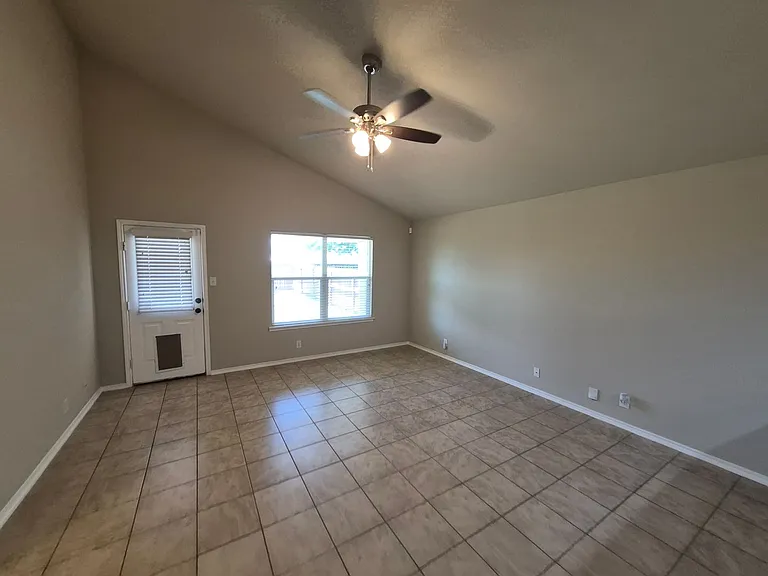 10213 Metz Valley — Photo 6