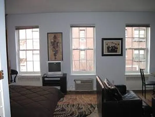 Rented by Joanna Cutler Real Estate | media 19