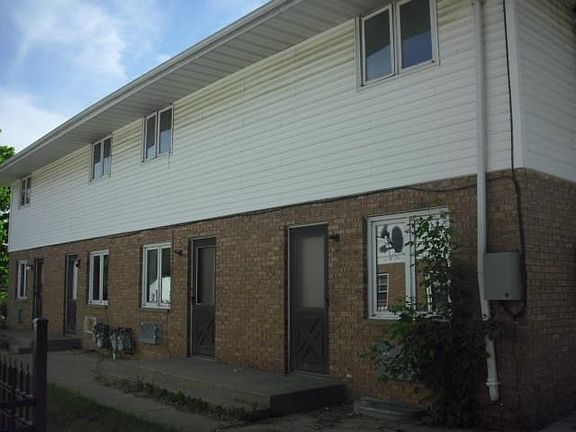 2nd image of 3315 Sablewood Dr