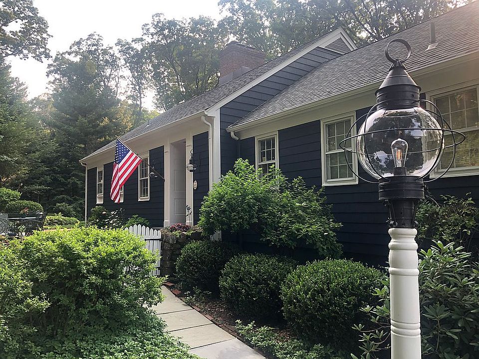 1st image of 61 Fellswood Dr