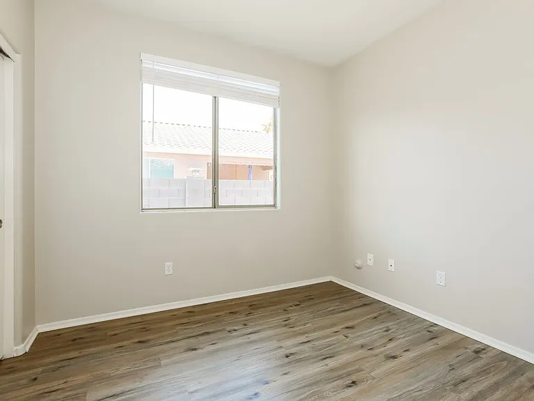 2202 W Gold Dust Ave — Photo 12
