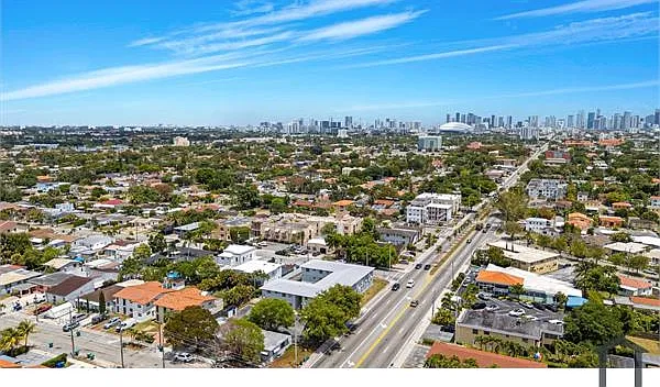 1 bed, 650 sqft, $1,700 — Photo 3