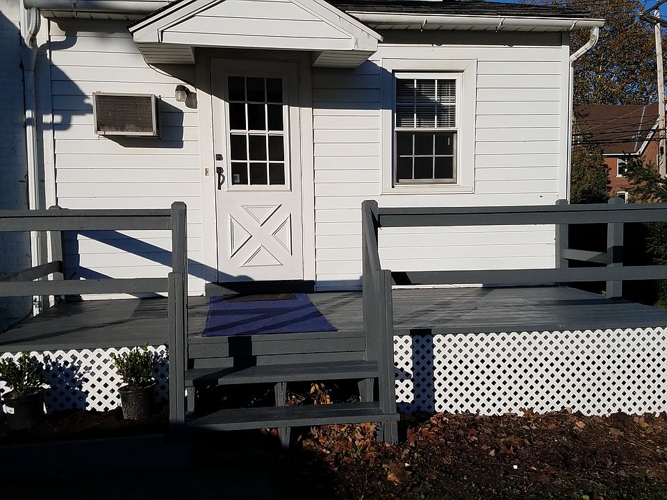 rear apartment entrance
