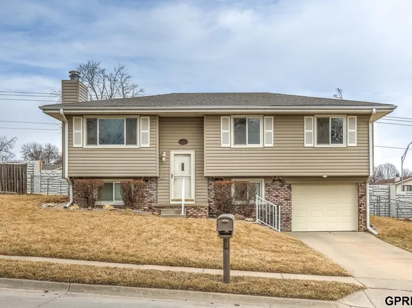 14604 Emiline St, Omaha, NE 68138