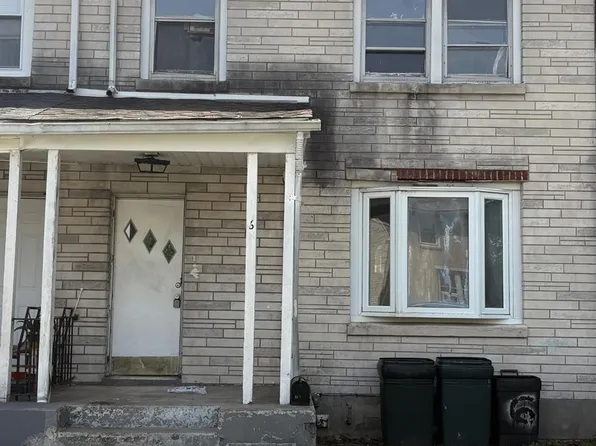 6 Lufberry Ave, New Brunswick, NJ 08901
