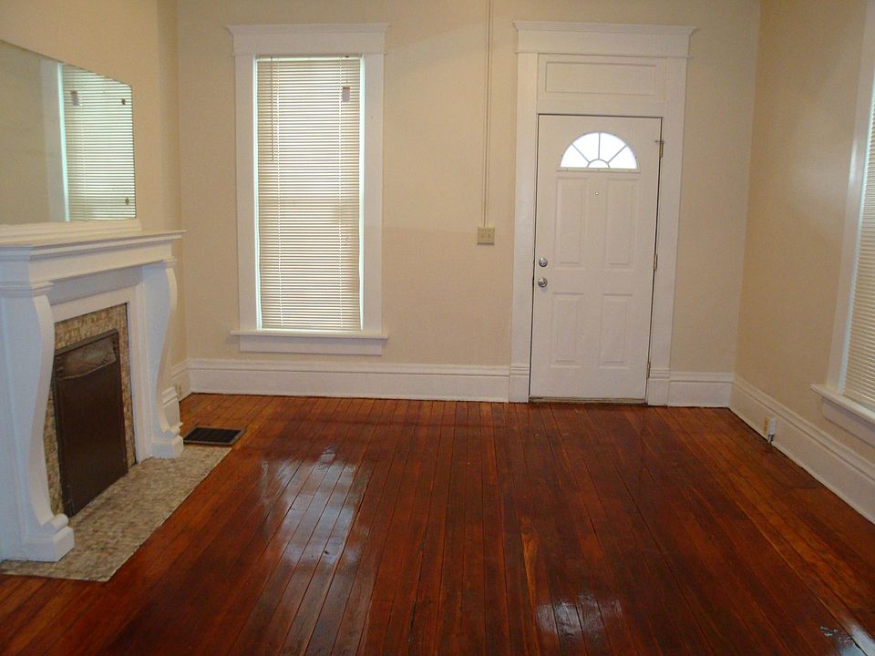 1st image of 1218 Summit St