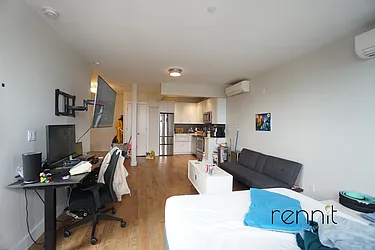 Rented by Rennit Inc.