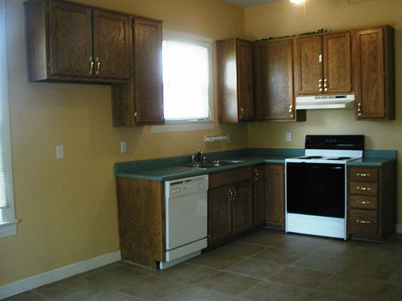 Spacious Kitchen For All Your Needs