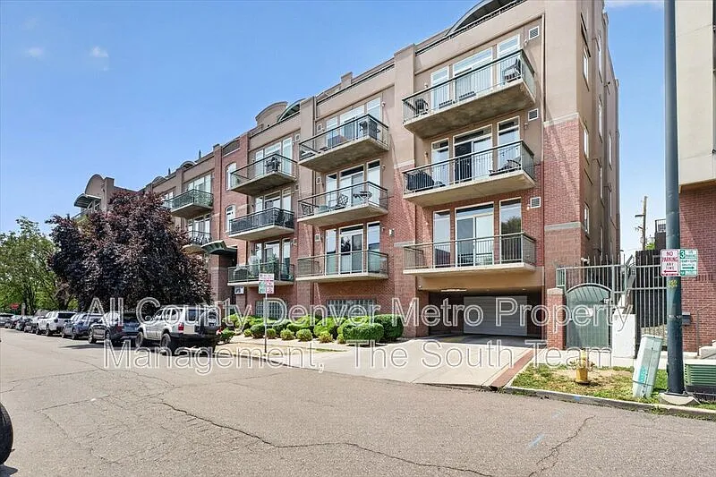 2 bed, 2.0 bath, 1249 sqft, $2,995 — Photo 2