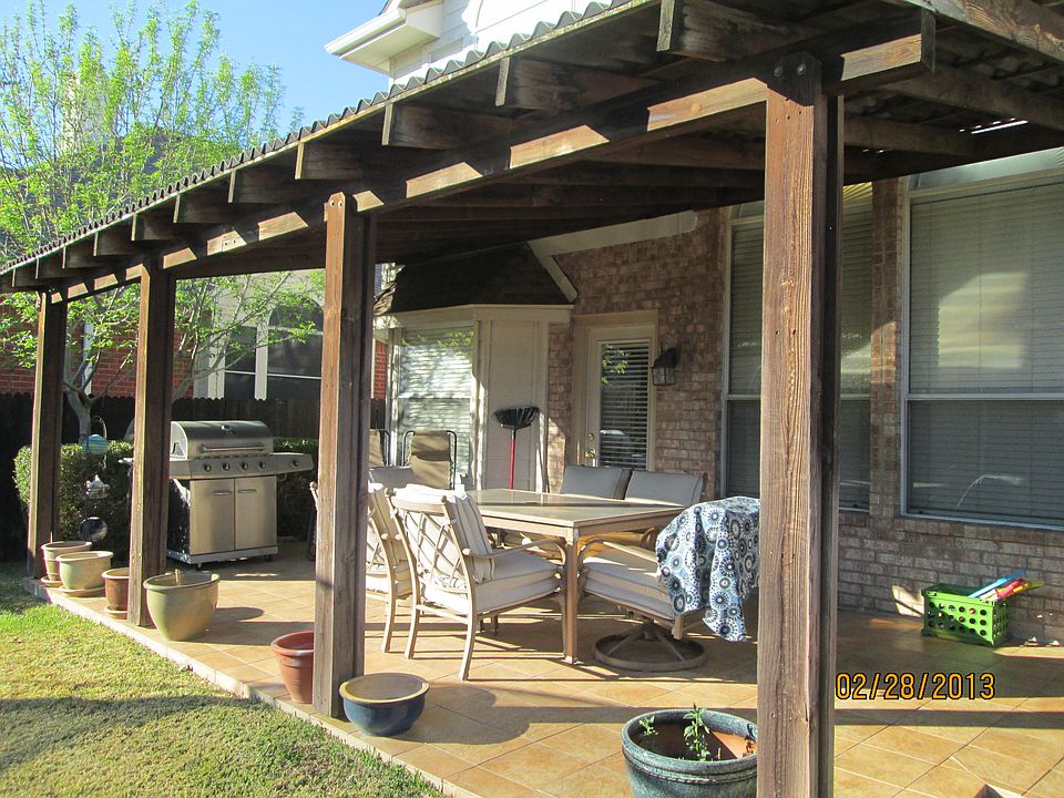 2nd image of 2748 Vista Bluff Blvd