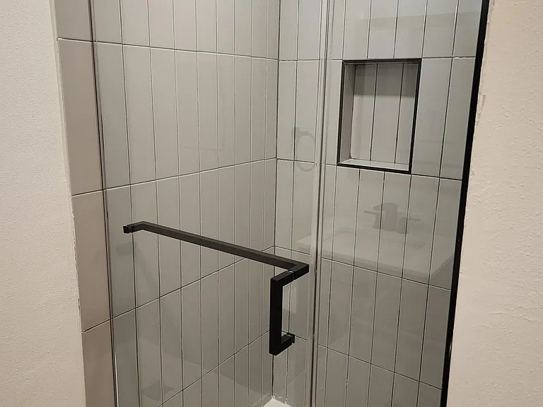 Custom tiles shower from head to foot