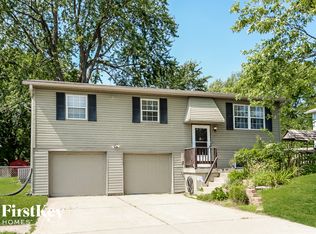 509 NE Sunnyside School Rd, Blue Springs, MO 64014