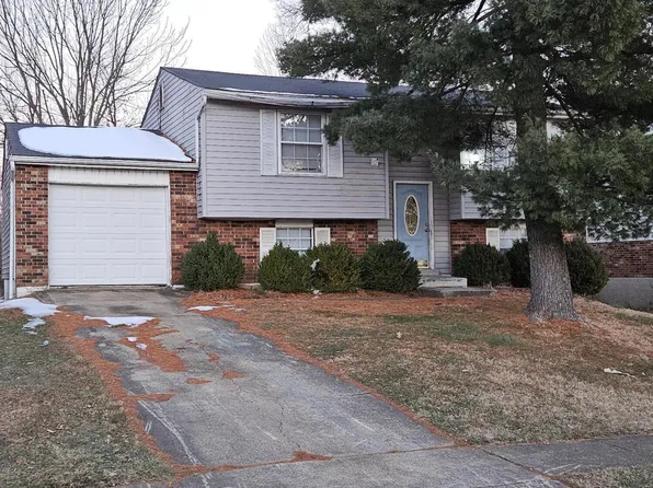 4107 Northumberland Dr, Worthington Hills, KY 40245