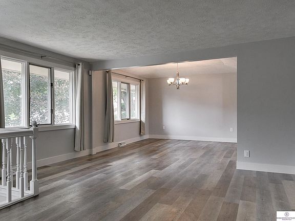 3rd image of 12124 Erskine Cir
