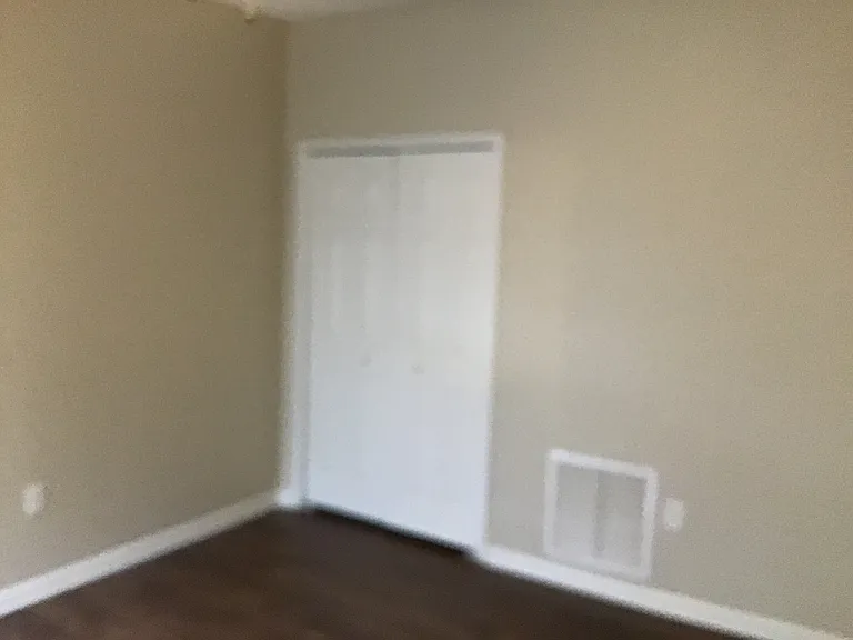 2724 Creekfront Dr — Photo 14