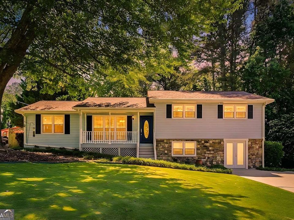 1st image of 6812 Sky Lane Dr