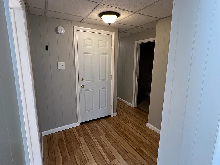 607 Spring St #2 — Photo 10