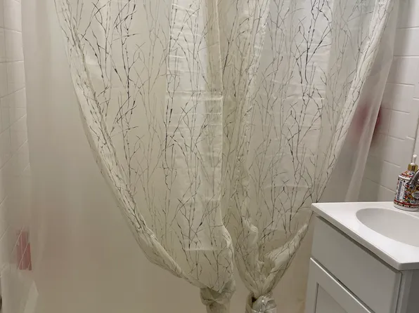 964 54th Street image 5 of 9