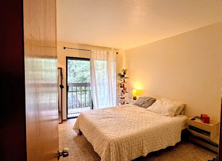 3145 Bell Dr — Photo 9