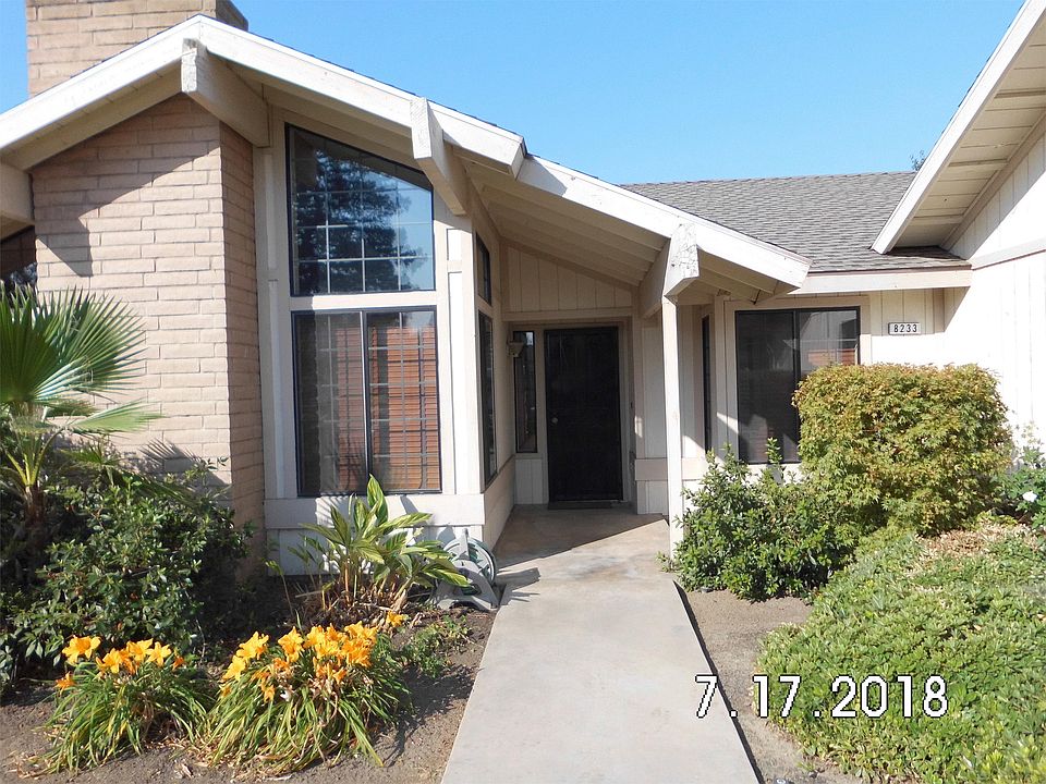 1st image of 8233 N Mariposa St