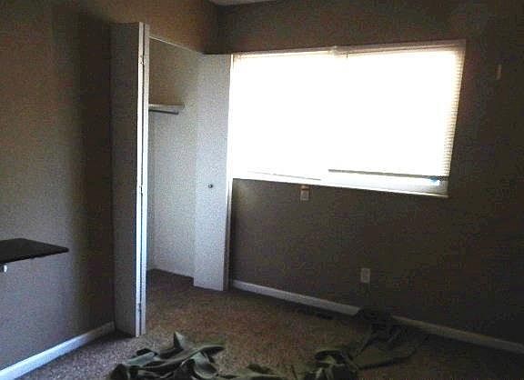 5th image of 8432 Jacklin Ave